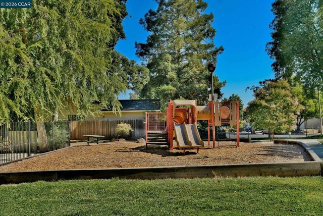 4485 Clear Creek Ct, Concord, CA 94521