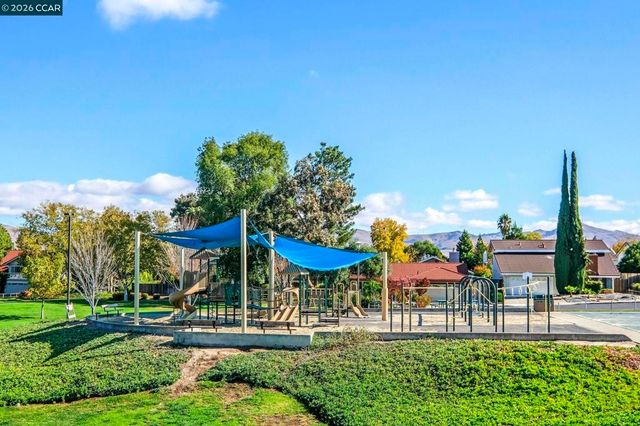 4485 Clear Creek Ct, Concord, CA 94521