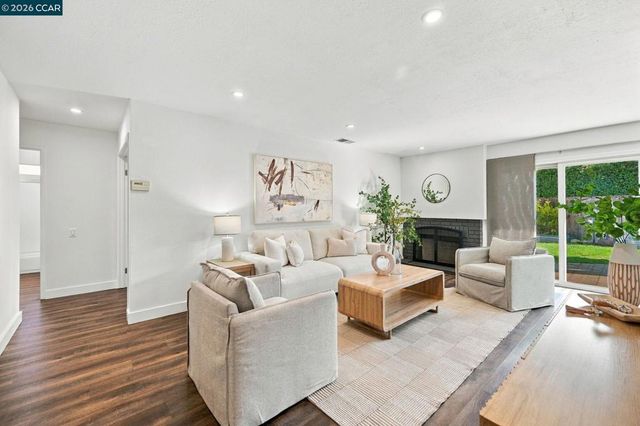 4485 Clear Creek Ct, Concord, CA 94521