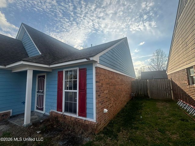 6463 Bentley Cove, Horn Lake, MS 38637