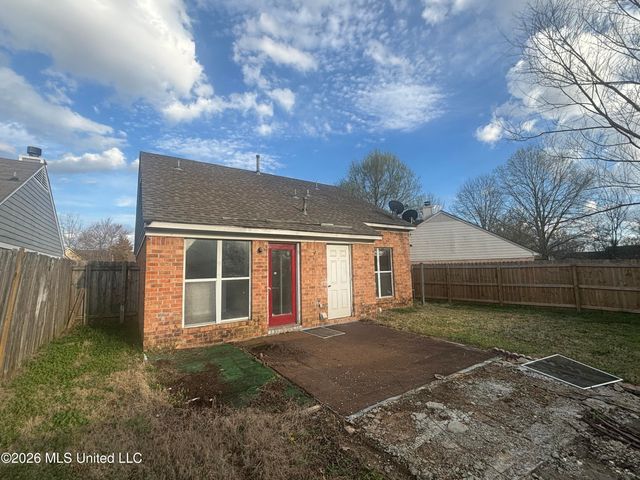 6463 Bentley Cove, Horn Lake, MS 38637