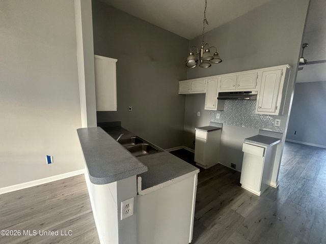 6463 Bentley Cove, Horn Lake, MS 38637