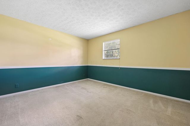 7675 Lake Drive Road, Heath, OH 43056