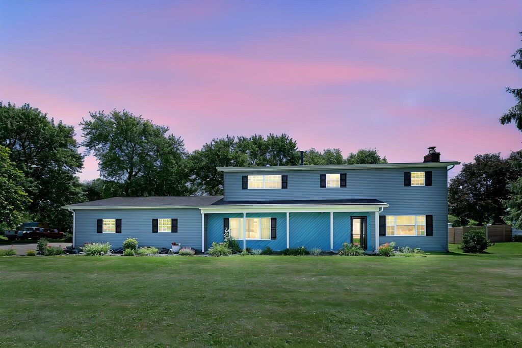 7675 Lake Drive Road, Heath, OH 43056