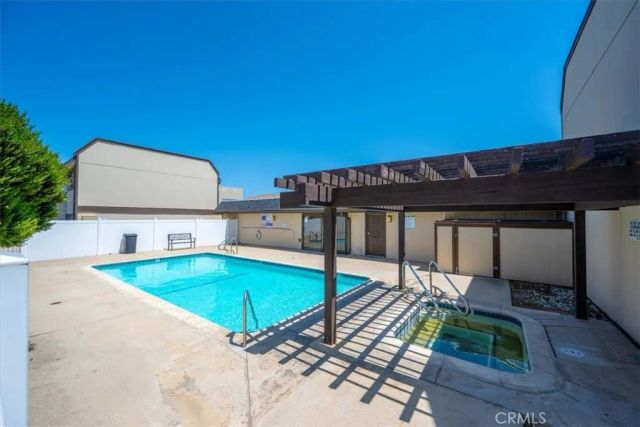 1960 S Mcclelland, Santa Maria, CA 93454