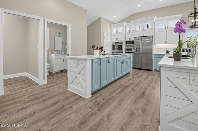 711 N Green Tee Road, Hampstead, NC 28443