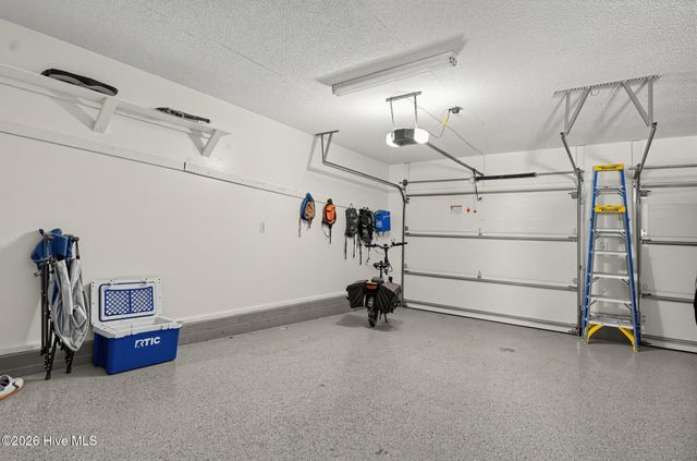 711 N Green Tee Road, Hampstead, NC 28443