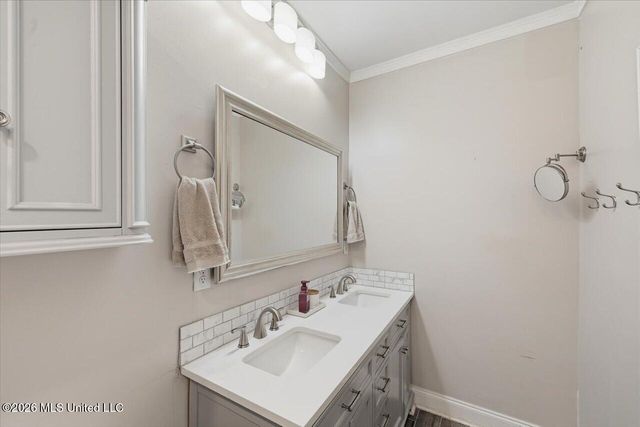 216 Pemberton Drive, Pearl, MS 39208