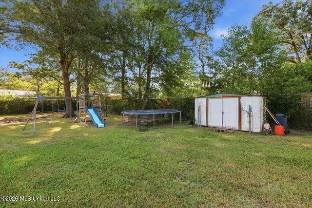 216 Pemberton Drive, Pearl, MS 39208