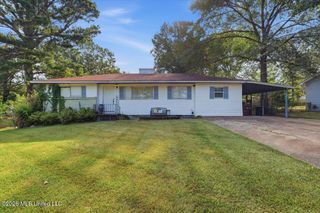 216 Pemberton Drive, Pearl, MS 39208
