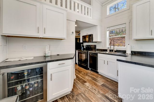 163 Simplicity Woods Drive, Franklin, NC 28734