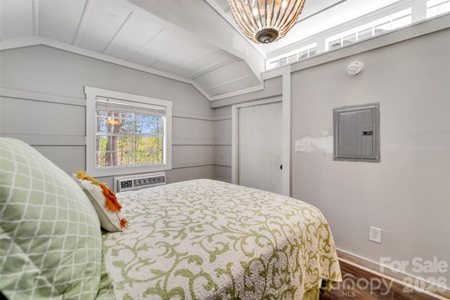 163 Simplicity Woods Drive, Franklin, NC 28734