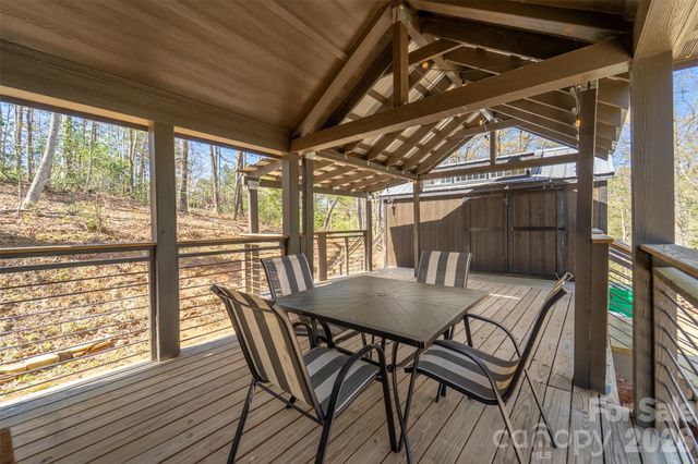 163 Simplicity Woods Drive, Franklin, NC 28734