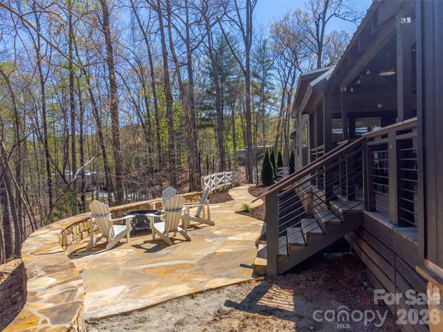 163 Simplicity Woods Drive, Franklin, NC 28734