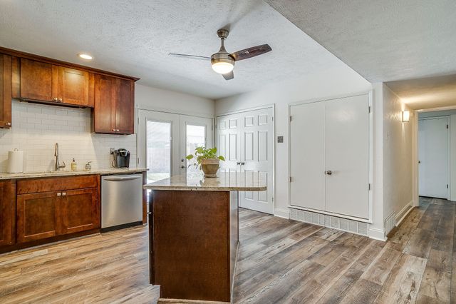3113 Spring Grove Drive, Bedford, TX 76021