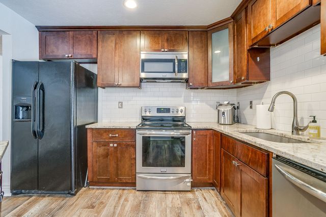 3113 Spring Grove Drive, Bedford, TX 76021