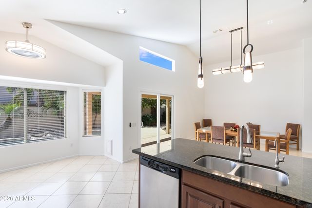 4223 E MOLLY Lane, Cave Creek, AZ 85331