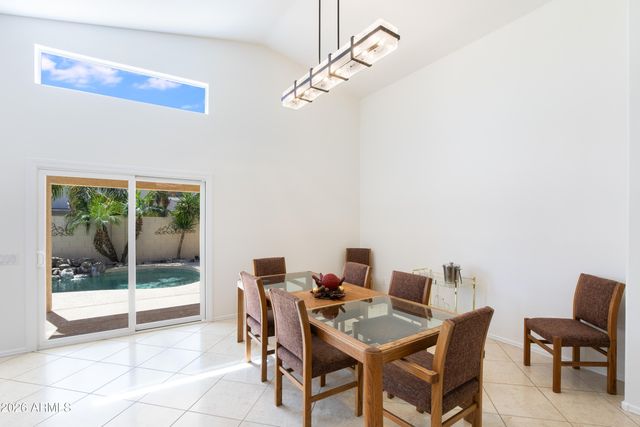 4223 E MOLLY Lane, Cave Creek, AZ 85331