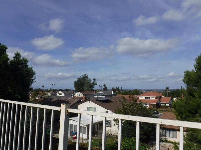 9068 Ellingham St, San Diego, CA 92129