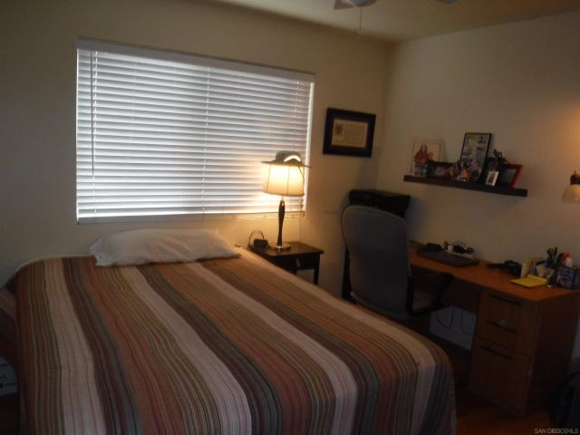 9068 Ellingham St, San Diego, CA 92129