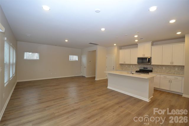 182 Guardian Gate Drive, Mooresville, NC 28115