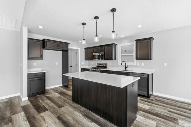 122 Sunset Drive, Avilla, IN 46710