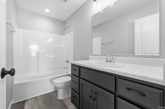 122 Sunset Drive, Avilla, IN 46710