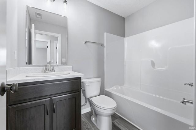 122 Sunset Drive, Avilla, IN 46710