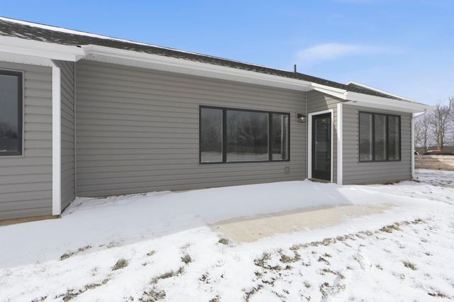 122 Sunset Drive, Avilla, IN 46710