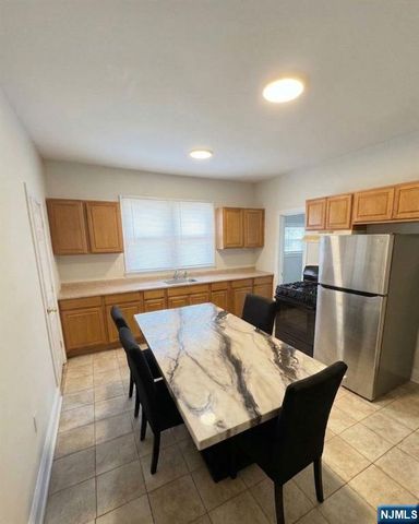 255 Franklin Street, Elizabeth, NJ 07206