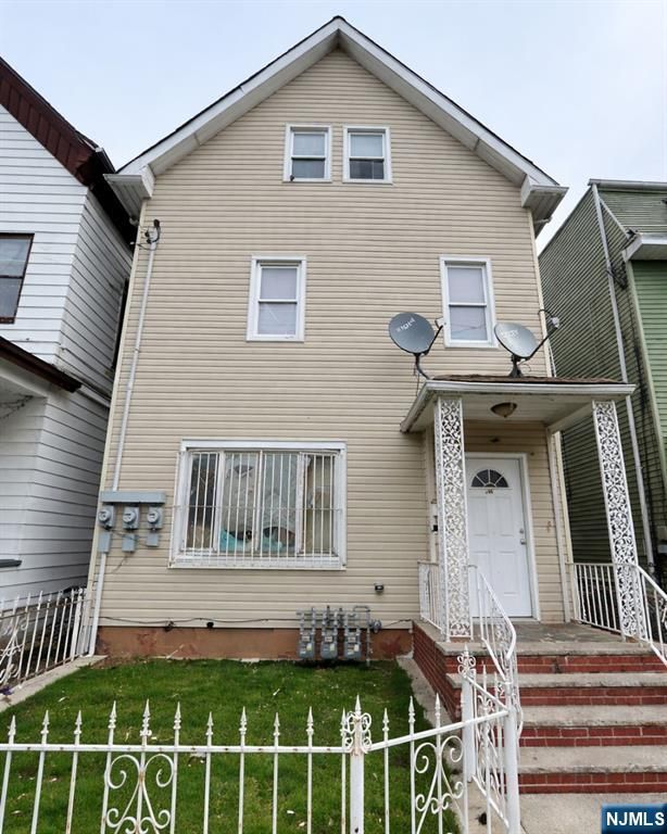 255 Franklin Street, Elizabeth, NJ 07206