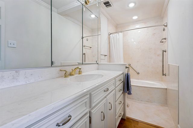 6335 W Northwest Highway 918, Dallas, TX 75225