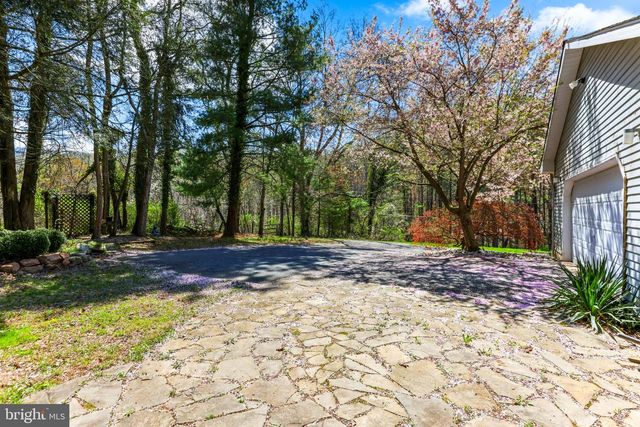 2847 MOORES RD, Baldwin, MD 21013