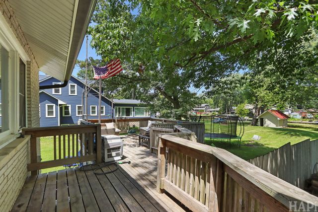 41638 N Lotus Avenue, Antioch, IL 60002