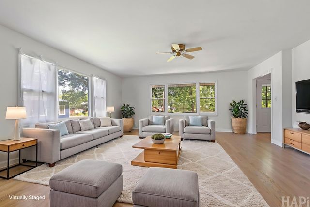41638 N Lotus Avenue, Antioch, IL 60002