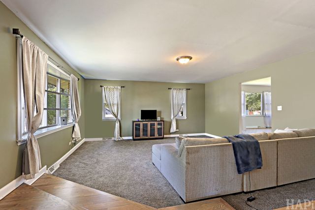 41638 N Lotus Avenue, Antioch, IL 60002