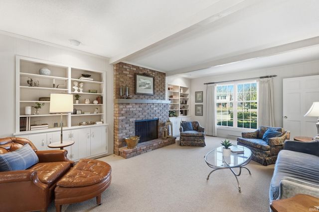 3219 Simcoe Court, Fort Wayne, IN 46815