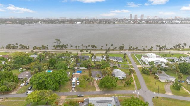 757 ALCAZAR AVENUE, Ormond Beach, FL 32174