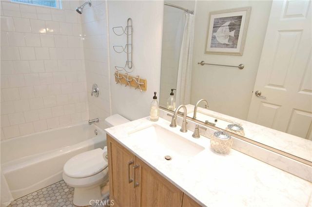 7151 Atheling, West Hills, CA 91307