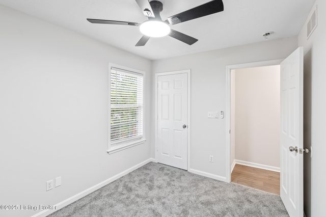 3233 Vermont Ave, Louisville, KY 40211