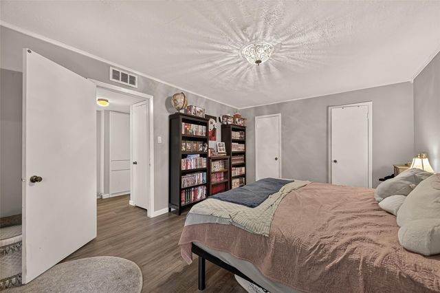 2511 Marilee Lane 4, Houston, TX 77057