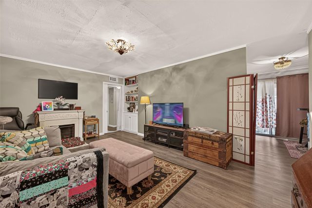 2511 Marilee Lane 4, Houston, TX 77057
