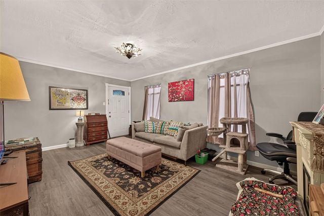 2511 Marilee Lane 4, Houston, TX 77057
