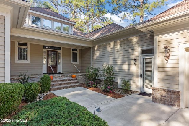 7 Wellington Drive, Pinehurst, NC 28374