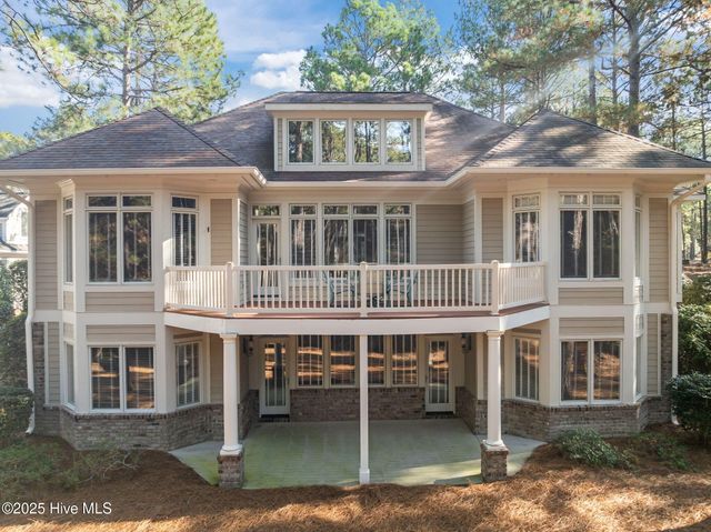 7 Wellington Drive, Pinehurst, NC 28374