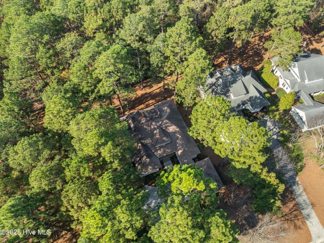 7 Wellington Drive, Pinehurst, NC 28374
