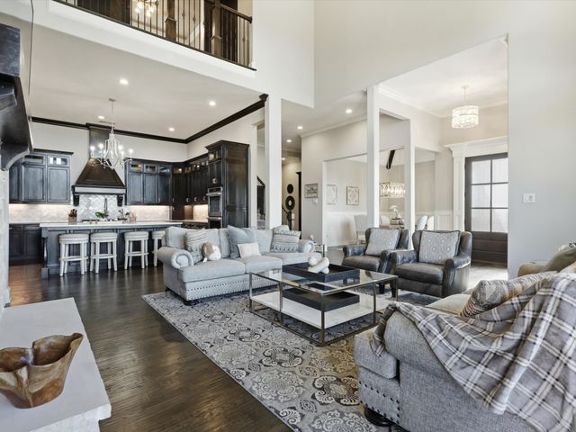 3109 Crest Lake Court, Arlington, TX 76016