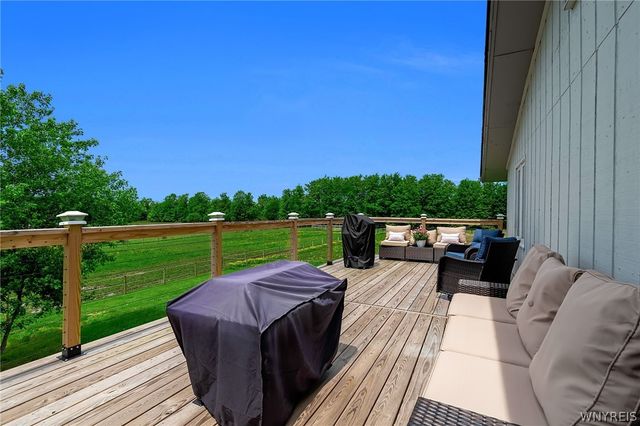 12286 Williston Road, Marilla, NY 14004