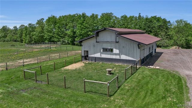 12286 Williston Road, Marilla, NY 14004