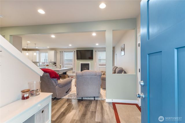 10004 Greenbrier Court SE, Yelm, WA 98597